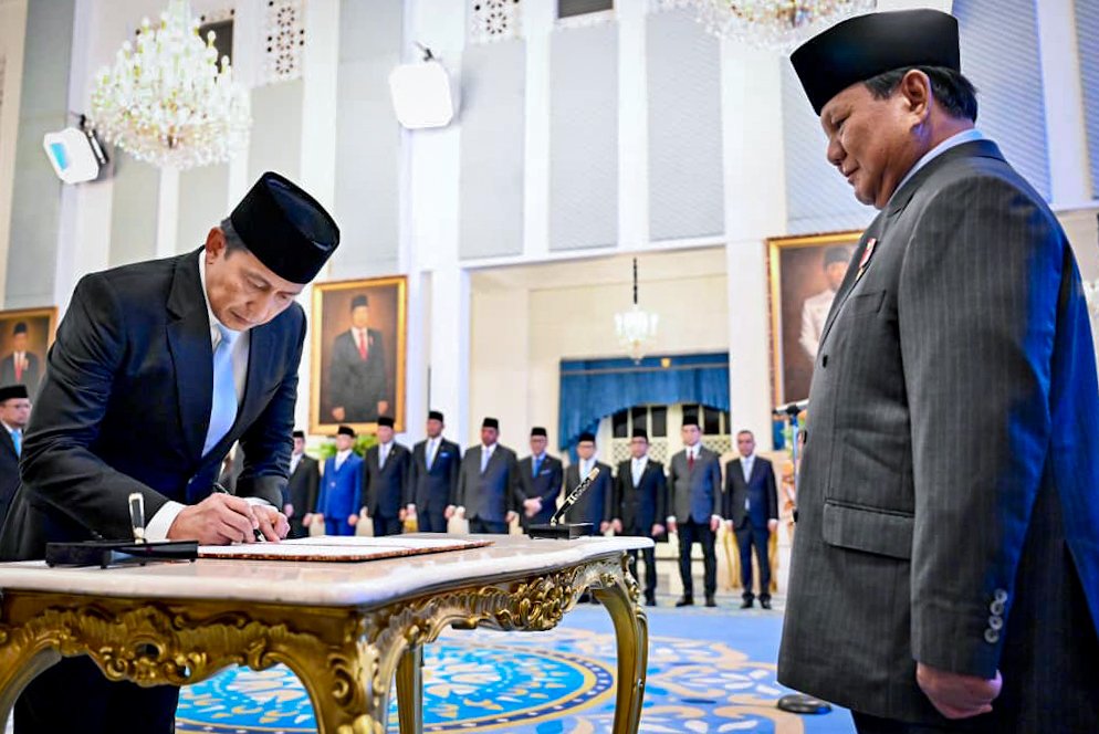 Presiden Prabowo Lantik Dua Wakil Menteri dan Dua Asisten Khusus