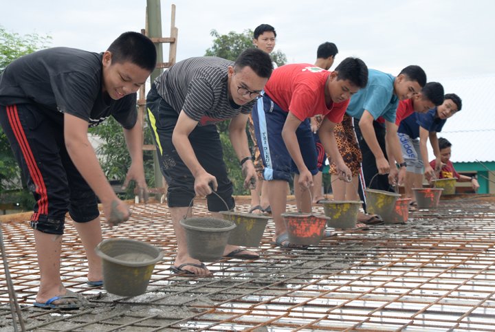 Pemerintah Larang Tradisi Santri Nguli Imbas Tragedi Al Khoziny